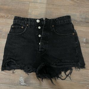 zara black shorts